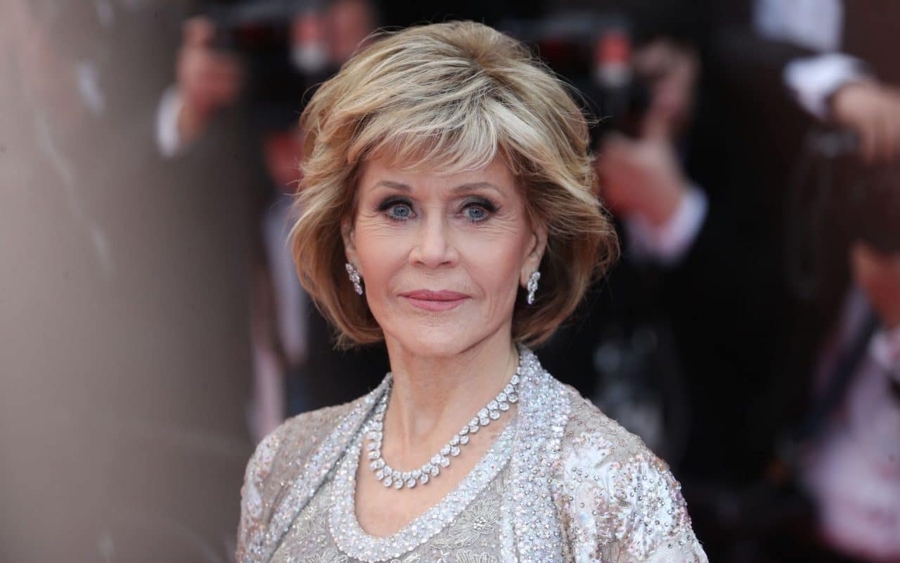Ageism in Hollywood ‘alive and well’: Jane Fonda reveals bosses wanted younger stars to front her film Ageism in Hollywood ‘alive and well’: Jane Fonda reveals bosses wanted younger stars to front her film