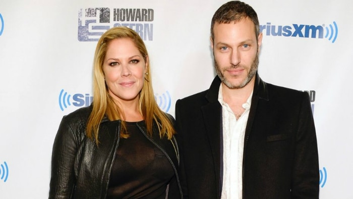 Mary McCormack Shares Video of Husband’s Flaming Tesla in LA-Area Traffic Mary McCormack Shares Video of Husband’s Flaming Tesla in LA-Area Traffic
