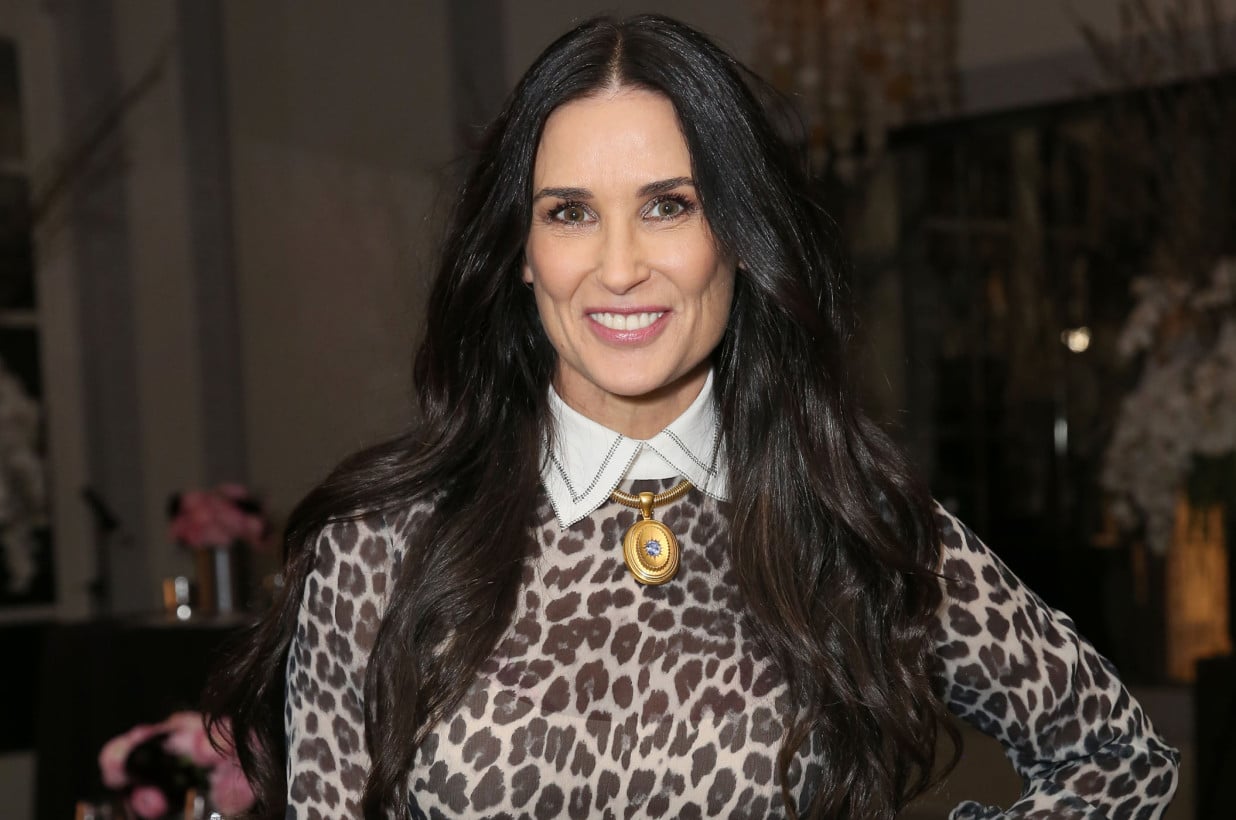 Demi Moore’s AmEx Allegedly Stolen for $169K shopping spree