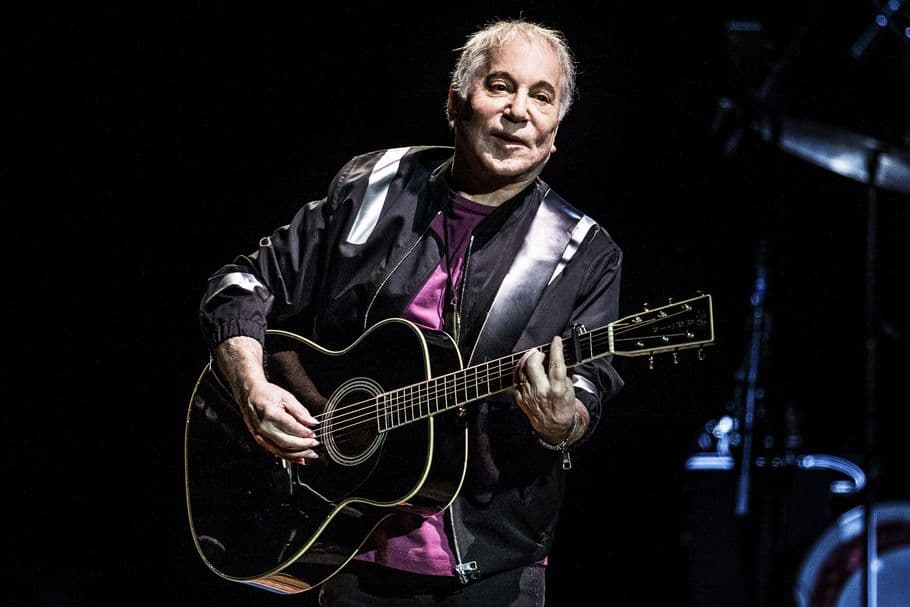 Paul Simon Reworks Old Favorites on New Album ‘In the Blue Light’ Paul Simon Reworks Old Favorites on New Album ‘In the Blue Light’