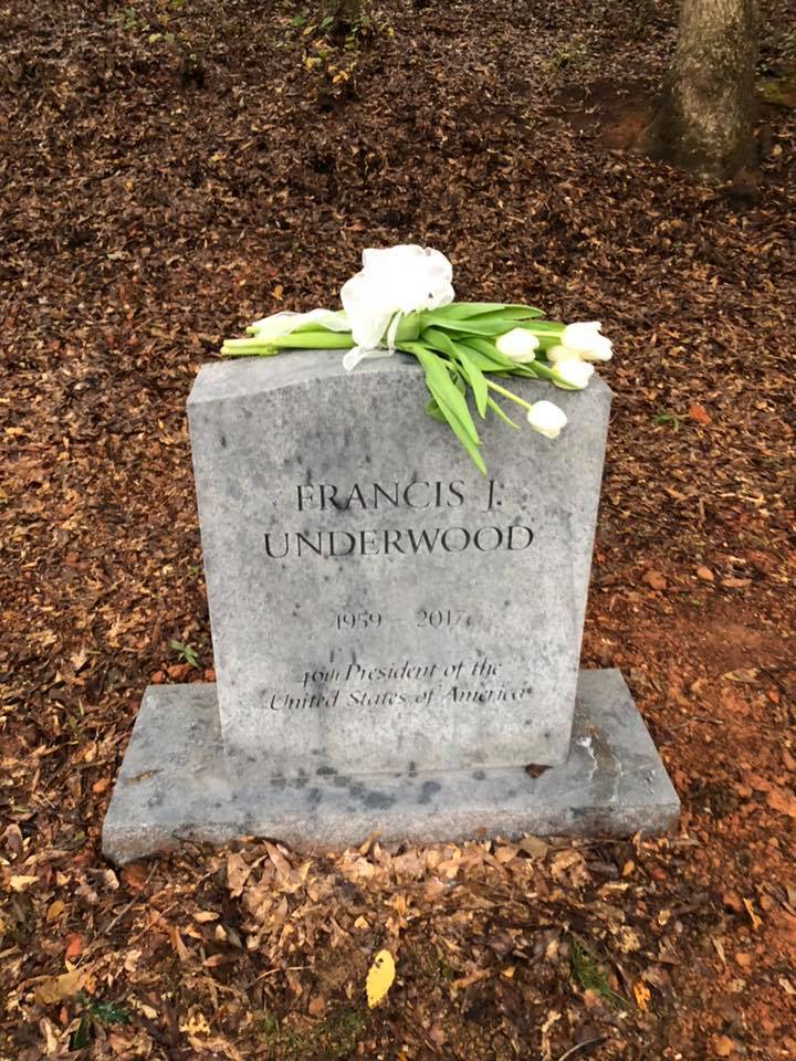 Netflix Buries Kevin Spacey’s Frank Underwood in South Carolina Cemetery