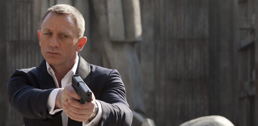 ‘Bond 25’ Suspends Shooting After Daniel Craig is Injured On Set ‘Bond 25’ Suspends Shooting After Daniel Craig is Injured On Set
