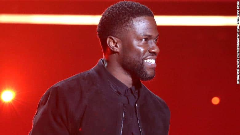 Kevin Hart Makes First Public Appearance Since Car Accident @ People’s Choice Awards 2019: Kevin Hart Makes First Public Appearance Since Car Accident @ People’s Choice Awards 2019: